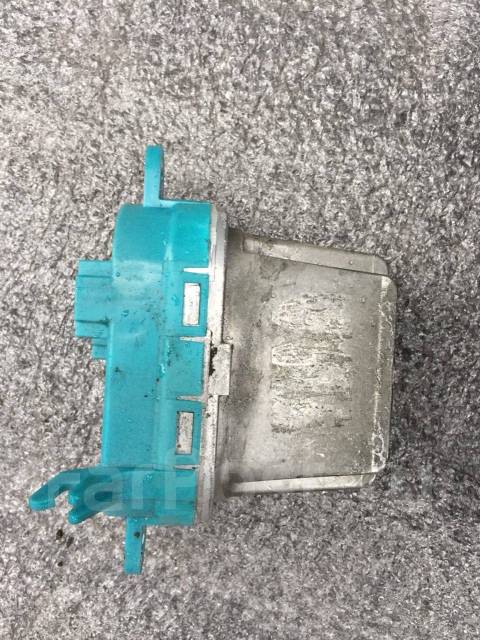 Реле печки 95557234102 Porsche Cayenne 955 957 Audi Q7 VW Touareg ...