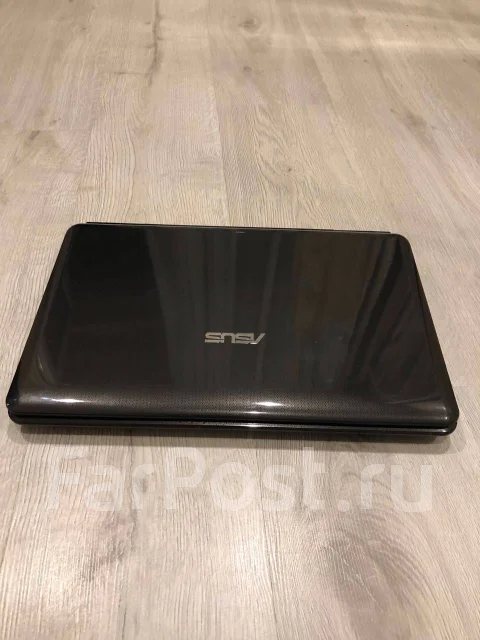 Asus K50AB. 15", 2,3����, ���� 300���, WiFi: 1, Bluetooth: 1 ����