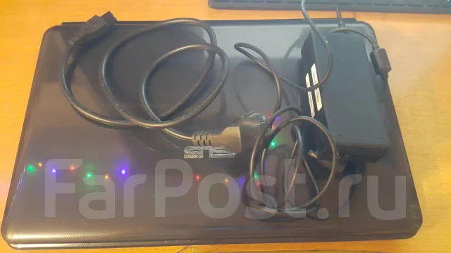 Asus K50AB. 15", 2,3����, ���� 300���, WiFi: 1, Bluetooth: 1 ����