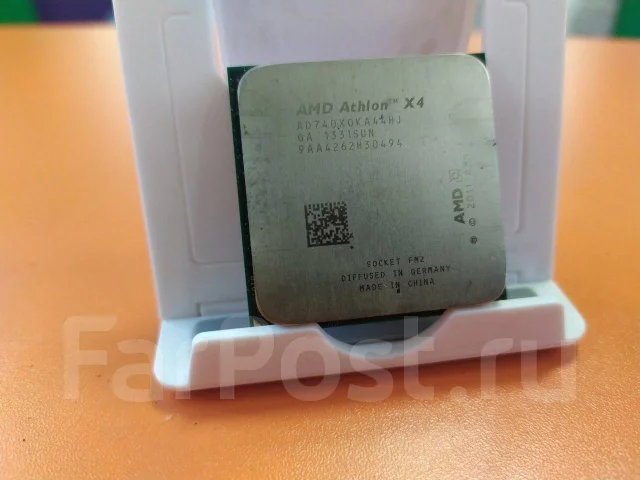 AMD Athlon X4 ����