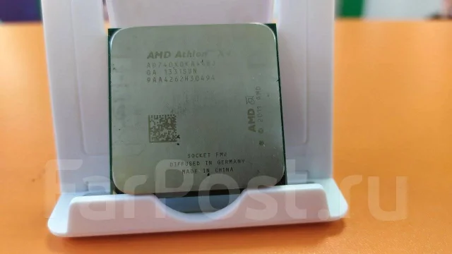 AMD Athlon X4 ����