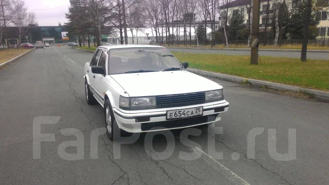 Nissan Bluebird. �������, ��������, 1.6 (80��.�.), ������, 180 000����. �� ����