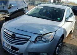 Opel Insignia ����