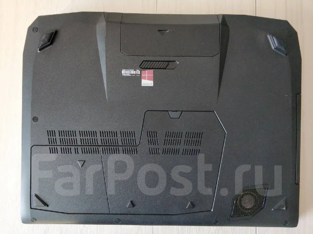Asus ROG G750JX. 17", 2,4����, ��� 16 ��, ���� 1 000���, WiFi: 1, Bluetooth: 1, ����������� �� 4��. ����