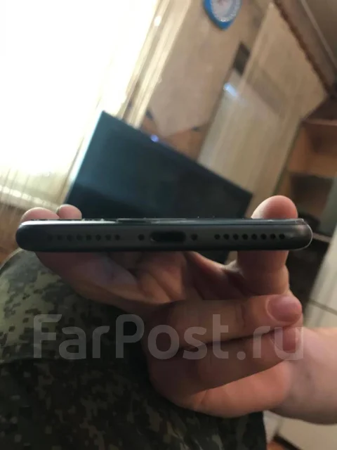 Apple iPhone 8 Plus. �/�, �����, 4G LTE, ����������, NFC ����