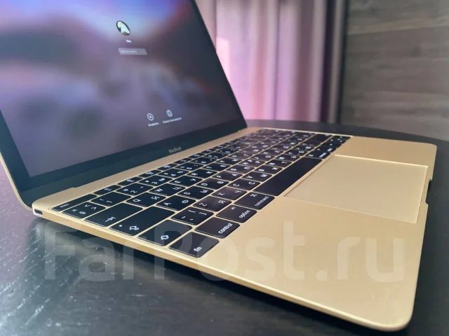 Apple MacBook 12 2016 Early. 12", 1,2����, ��� 8 ��, ���� 512���, WiFi: 1, Bluetooth: 1 ����
