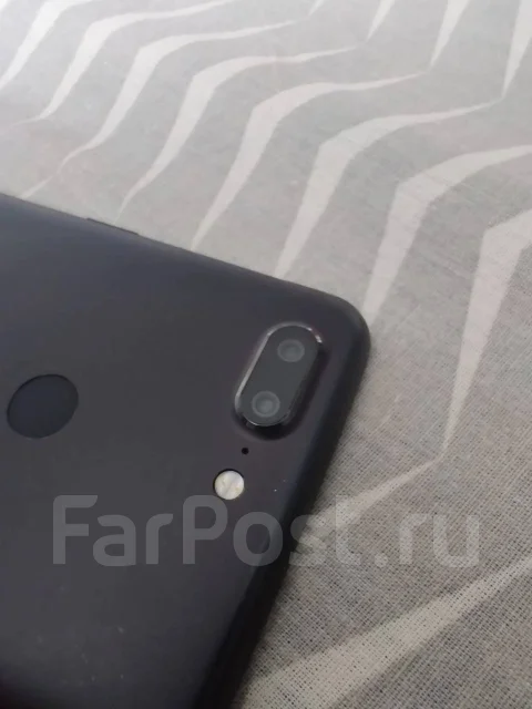 OnePlus 5T. �/�, ������, 3G, 4G LTE, Dual-SIM, NFC ����