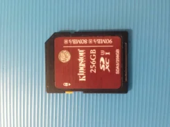 SDXC. 256��� ����