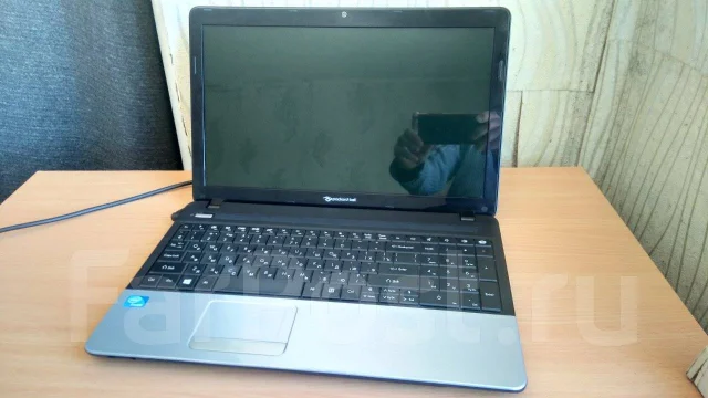 Packard Bell. 15.6", 2,1����, ��� 6 ��, ���� 640���, WiFi: 1, ����������� �� 2��. ����