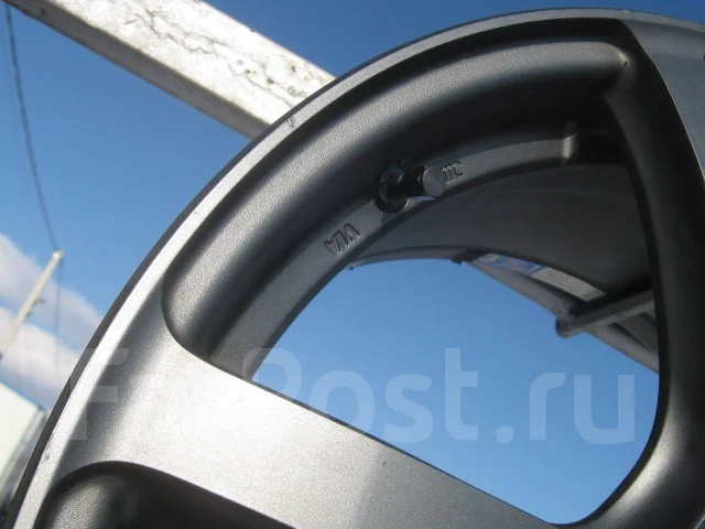 RAYS Gram Lights 57C6. 7.5x18", 5x114.3, ET50 ����