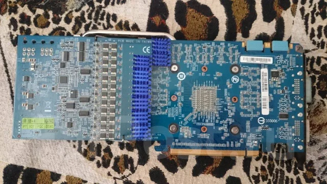 GeForce GTX 470 ����