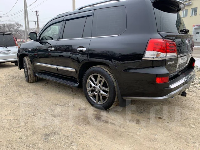 Lexus LX570. �������, 4wd, 5.7 (367��.�.), ������, 190 000����. �� ����