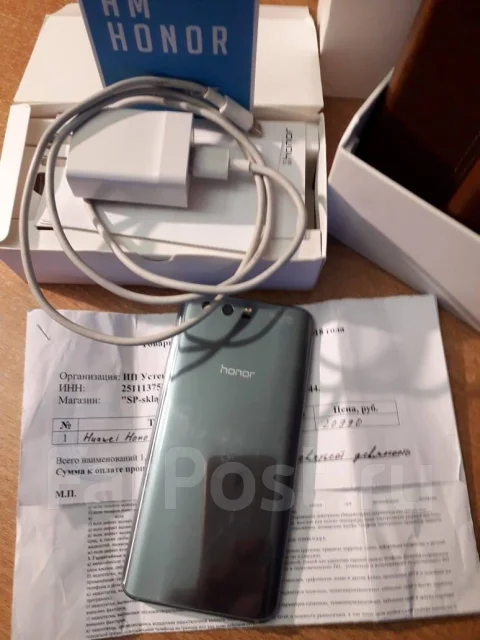 Honor 9. �/�, �����, 3G, 4G LTE, Dual-SIM, ����������, NFC ����