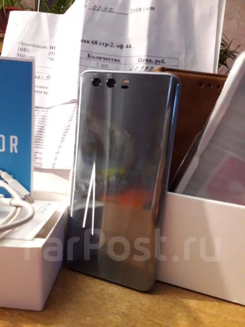 Honor 9. �/�, �����, 3G, 4G LTE, Dual-SIM, ����������, NFC ����