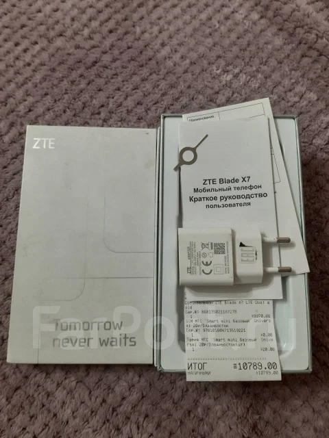 ZTE Blade X7. �/�, ������� ����