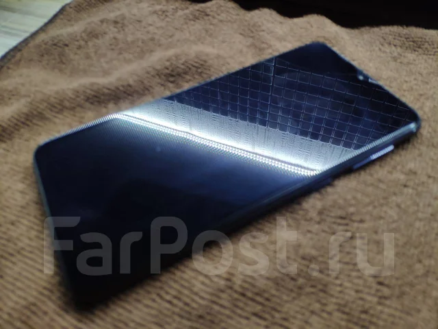 Samsung Galaxy A10. �/�, ������, 3G, 4G LTE ����