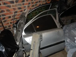 Volvo S60 ����