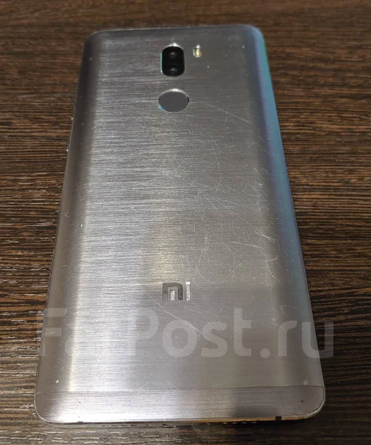 Xiaomi Mi5S Plus. �/�, �����������, 3G, 4G LTE, Dual-SIM, NFC ����