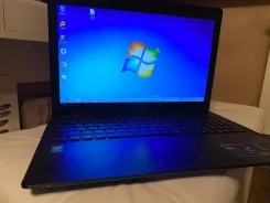 Asus X553M. 2,2����, ��� 2048 ��, ���� 500���, WiFi: 1, Bluetooth: 1, ����������� �� 5��. ����