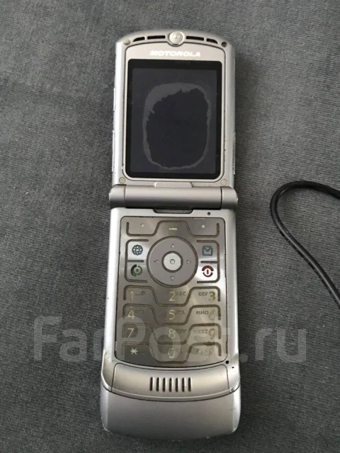Motorola RAZR V3. �/� ����