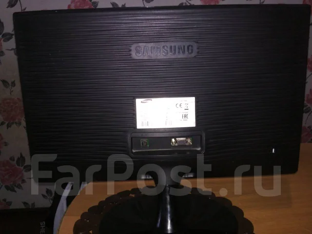 Samsung. 18.5" ����