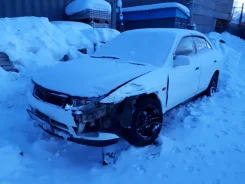 Mitsubishi Lancer. �������, ��������, 1.5 (110��.�.), ������, 300 000����. �� ����