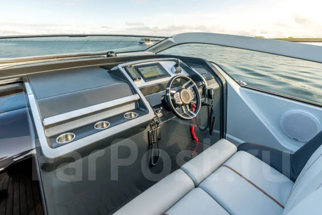 Fairline. ����� 9,99��., ��������� ������������, 860��.�., ������. ��� ����� �� ������������ ����