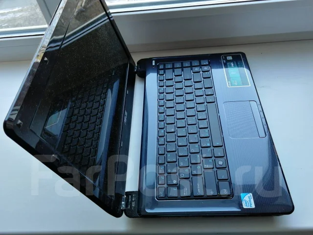 Asus A42F. 14", 2,2����, ��� 4 ��, ���� 320���, WiFi: 1, ����������� �� 1��. ����