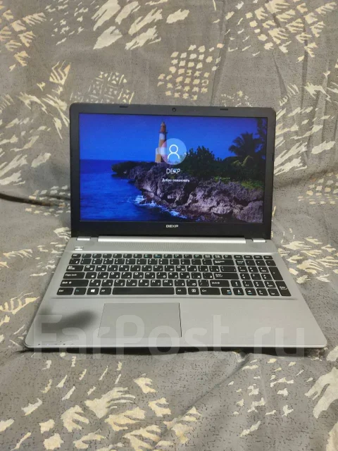 DEXP Atlas H139. 15.6", 2����, ���� 500���, WiFi: 1, Bluetooth: 1, ����������� �� 4��. ����
