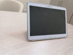 Samsung Galaxy Tab 4 10.1 ����