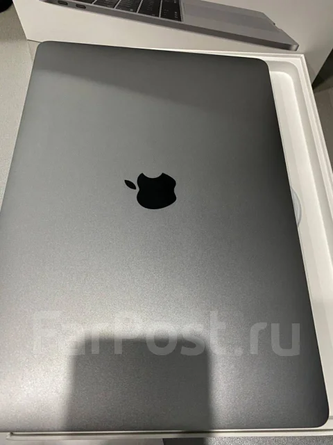 Apple MacBook Pro 13 2017 Mid. 13.3", 1,8����, ��� 8 ��, ���� 128���, WiFi: 1, Bluetooth: 1, ����������� �� 10��. ����