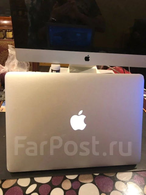 Apple MacBook Air 13 2013 Mid MD761. 13.3", 1,3����, ��� 4 ��, ���� 256���, WiFi: 1, Bluetooth: 1, ����������� �� 5��. ����