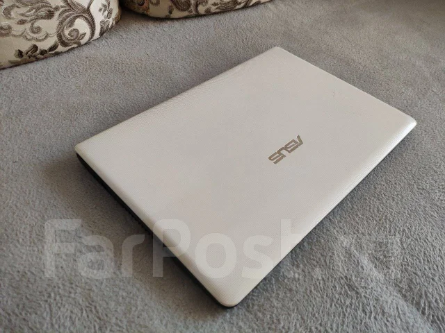 Asus X401A. 14", 1 700����, ��� 8 ��, ���� 240���, WiFi: 1, Bluetooth: 1, ����������� �� 3��. ����