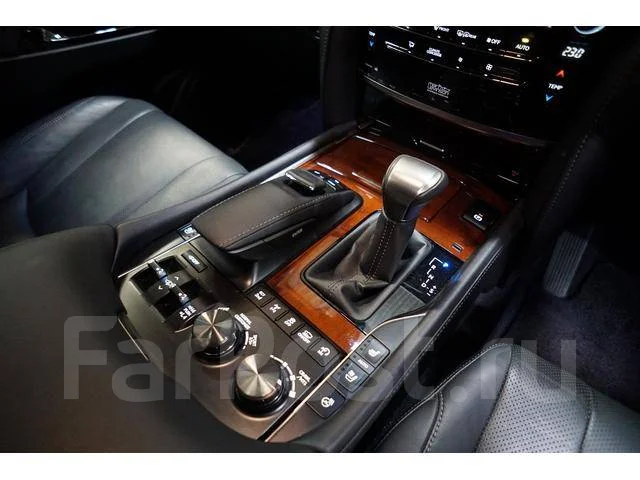 Lexus LX570. �������, 4wd, 5.7 (377��.�.), ������, 31 800����. ��, �/�. ��� ����� �� ������������ ����