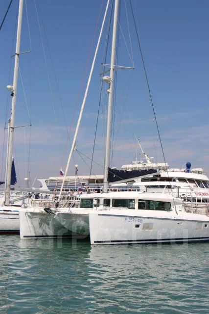 ��������� lagoon 420. ����� 12,61��., 2008 ��� ����