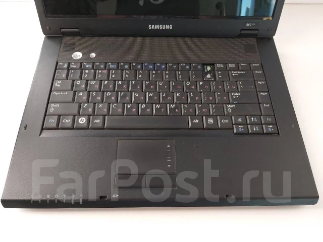 Samsung R60 Plus. 15.4", 1,6����, ��� 2048 ��, ���� 120���, WiFi: 1 ����