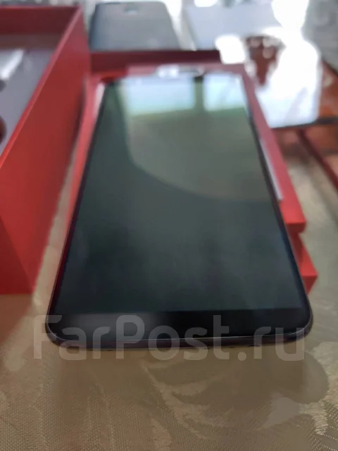 OnePlus 5T. �/�, ������, 4G LTE, Dual-SIM, NFC ����