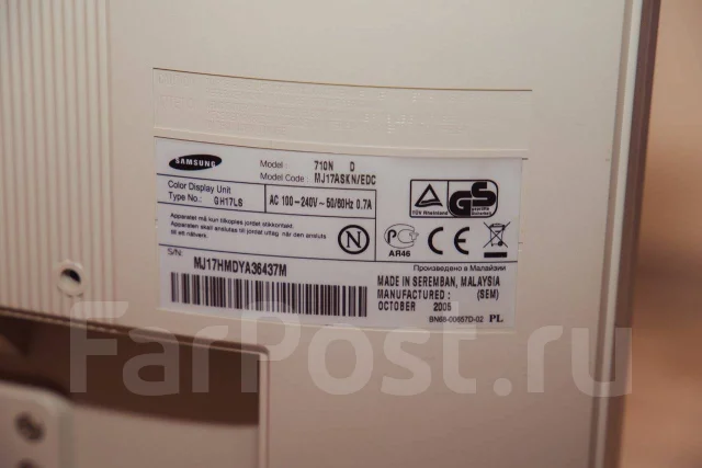 Samsung. 17" ����
