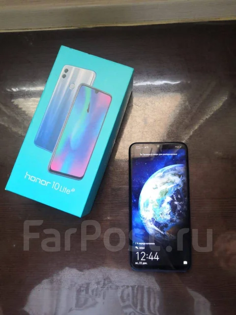 Honor 10 lite. �/�, �����, 3G, 4G LTE, NFC ����