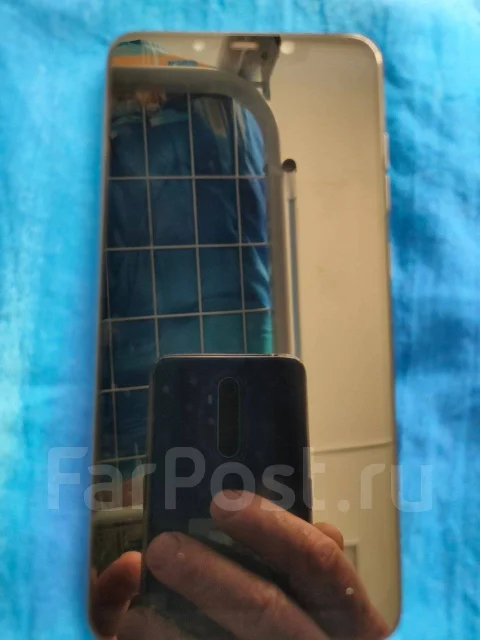 Xiaomi Pocophone F1. �/�, ������, 4G LTE, Dual-SIM ����