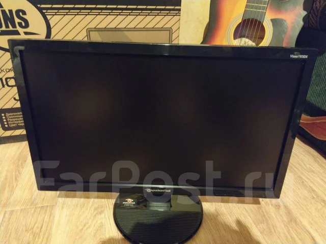 Packard Bell. 19" ����