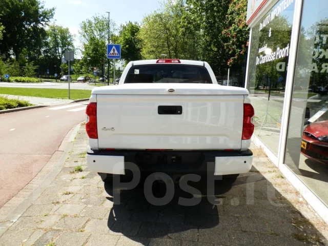 Toyota Tundra. �������, 4wd, 5.7 (381��.�.), ������, 2 600����. ��, �/�. ��� ����� �� ������������ ����
