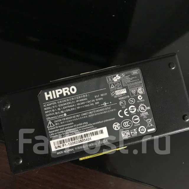 eMachines G730G. 17.3", 2,5����, ��� 2048 ��, ���� 320���, WiFi: 1, ����������� �� 3��. ����