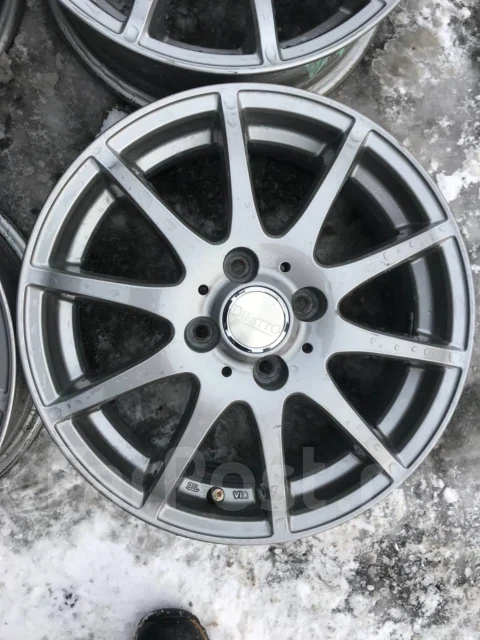 Strada Filetto. 5.5x15", 4x100, ET43 ����