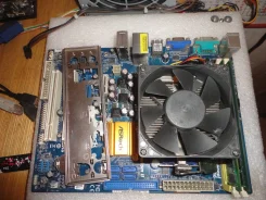 Socket AM2+ ����