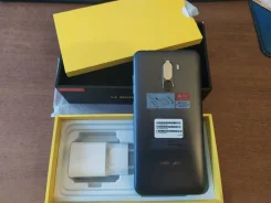 Xiaomi Pocophone F1. �����, ������, 4G LTE, Dual-SIM ����