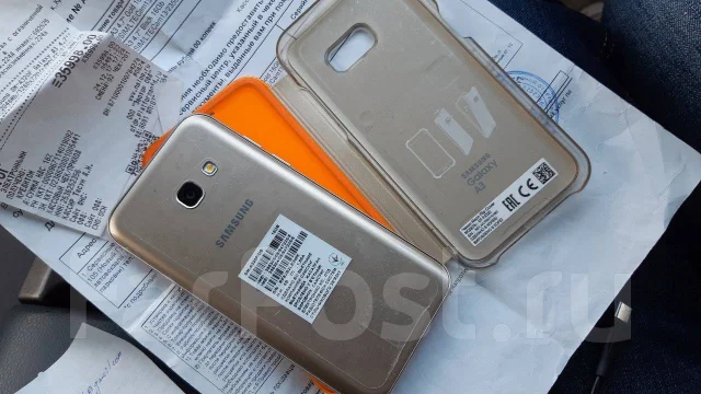 Samsung Galaxy A3 2017. �/�, �������, 3G, 4G LTE, Dual-SIM, ����������, NFC ����