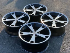Fabulous MB-5. 8.0x18", 5x114.3, ET36, �� 73���. ����