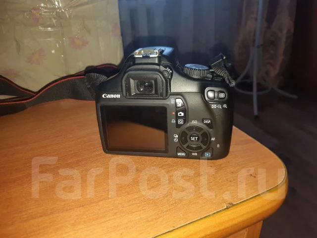 Canon EOS 1100D ����