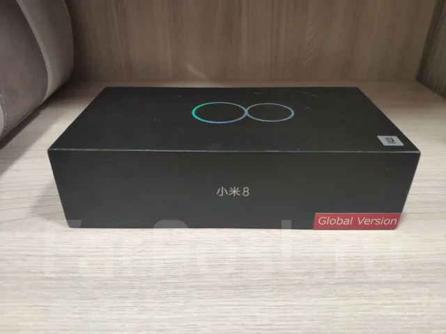 Xiaomi Mi8. �/�, �����, 4G LTE, Dual-SIM, NFC ����